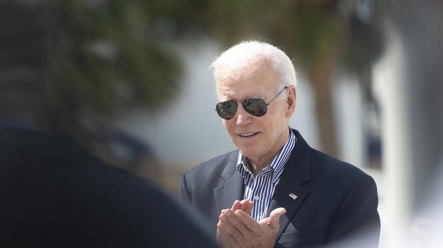 Biden to mark IBM  investment with Democrats in tough races