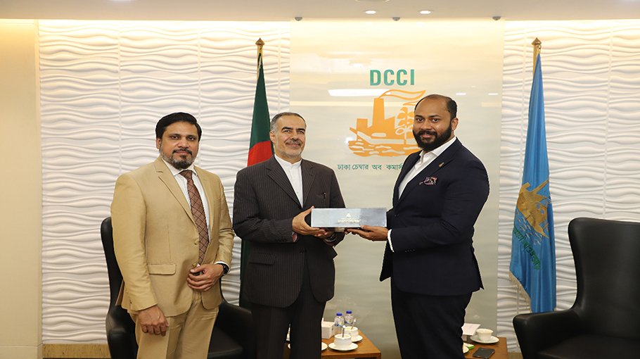 Dhaka, Tehran should work to enhance intra D-8 trade: DCCI president