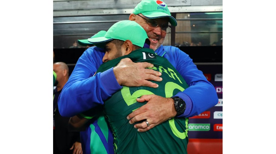I would like to face India, says Hayden