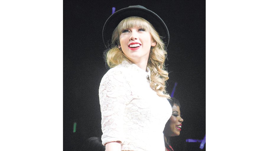 Taylor Swift bags Best Artist, 3 major honours