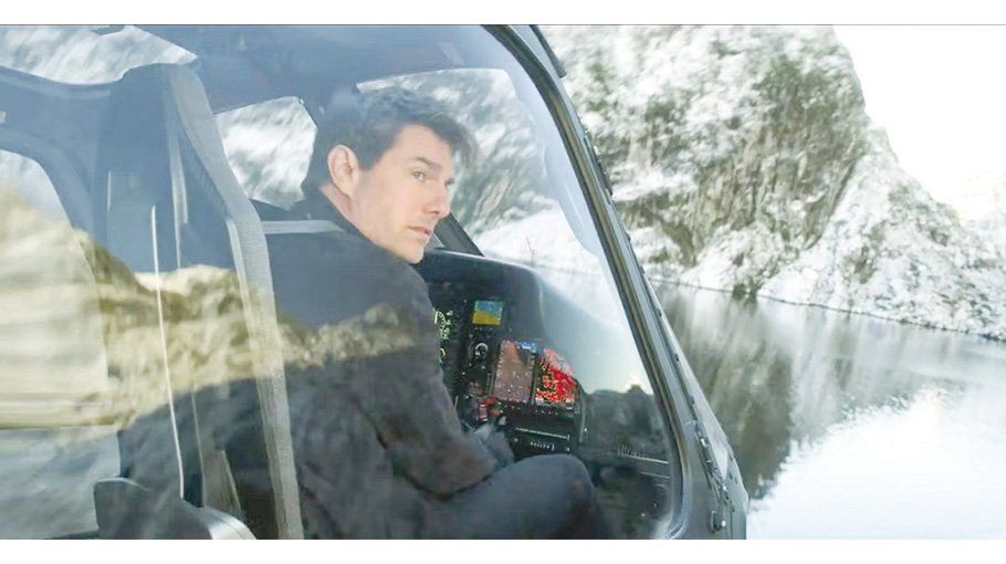 Tom Cruise’s helicopter ruins Call The Midwife scenes