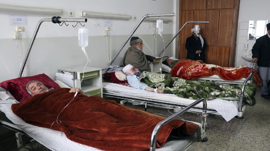 Roadside bomb kills 6 people in Afghanistan