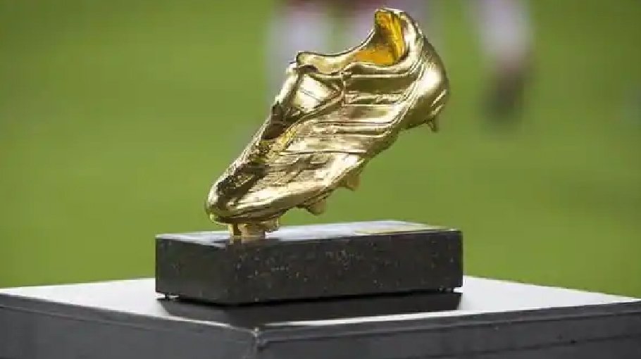 Vie for Golden  Boot tomorrow