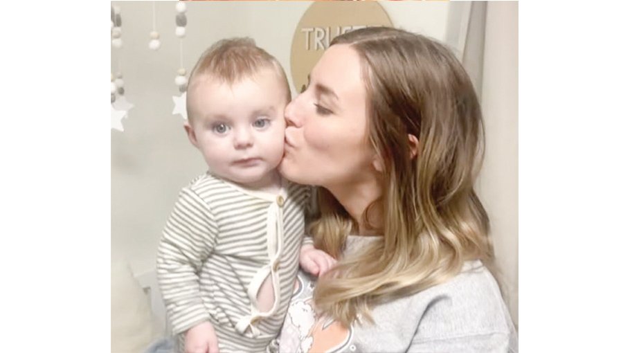 Jedidiah and Katey: Expecting baby #2! yes, already!