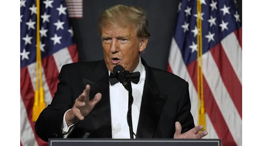 Jan 6 committee eyes referring criminal charges for Trump