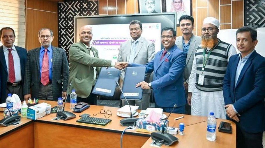 Land service customer care opens next month