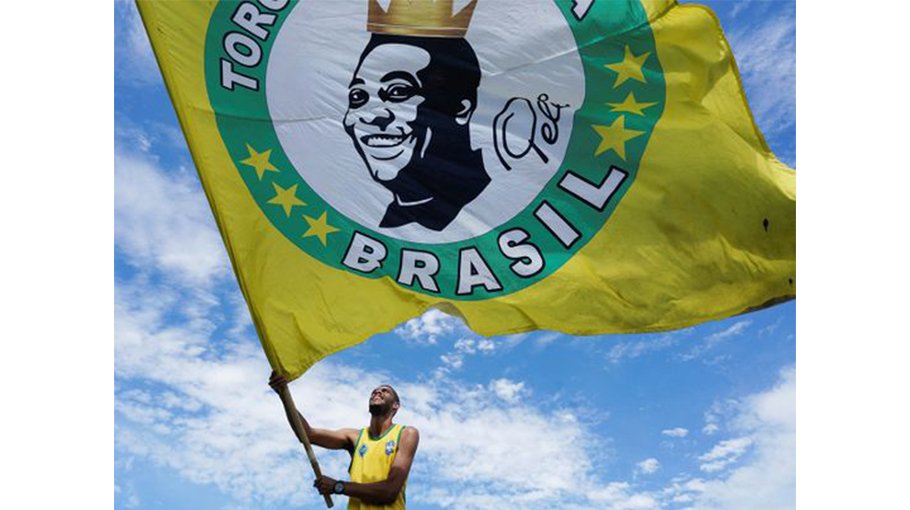 Pele never leveraged his  charisma for political ends