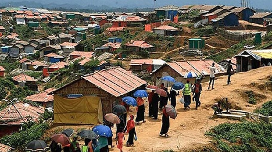 Rohingya leader stabbed to death