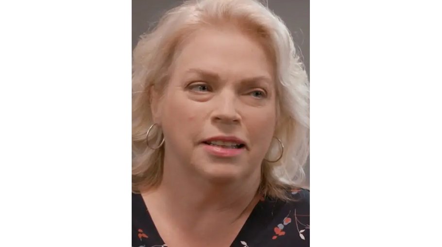 ‘Sister Wives’: Janelle confirms split from Kody 