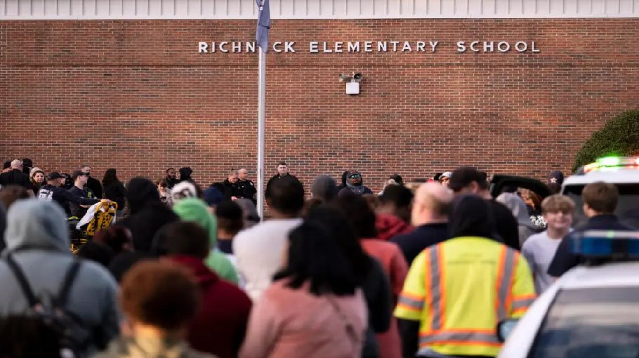 Shooting fallout: Metal detectors in elementary schools?