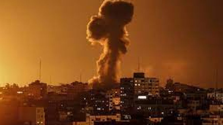 Israeli warplanes strike Gaza following rocket fire
