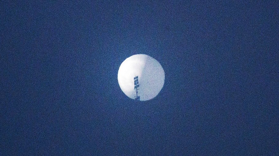 Balloon over US is weather device: China
