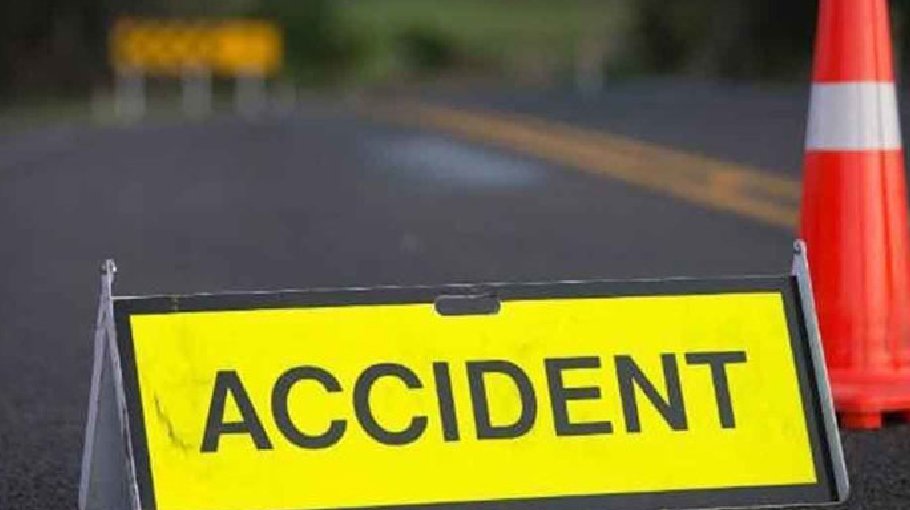 Two siblings killed in Bogura road accident