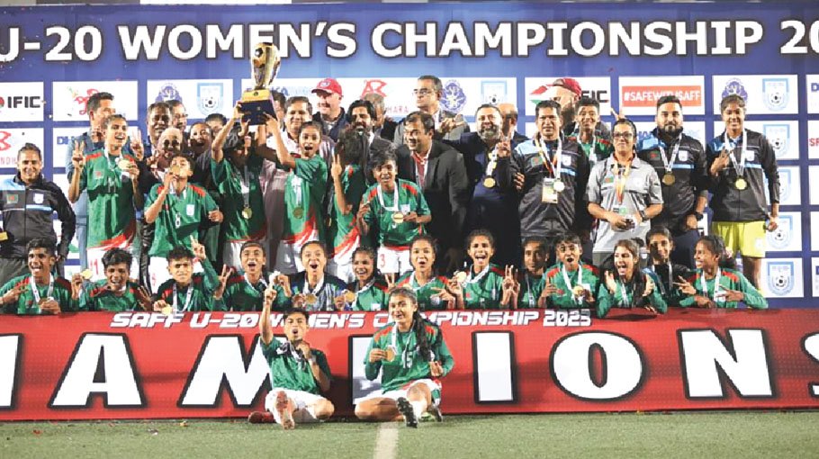 Lasses make us proud once again 