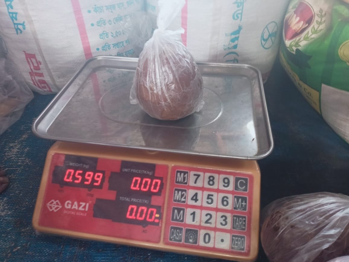 Adulterated jaggery floods Gaibandha markets, buyers suffer