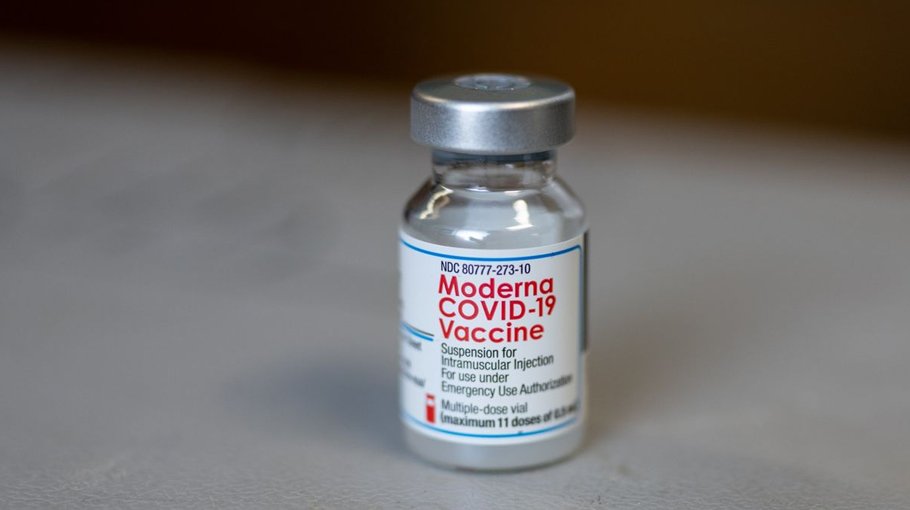 Moderna’s $130 vaccine and the path to cheap drugs