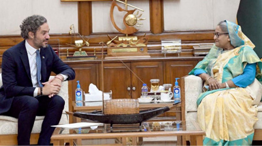 PM seeks Argentina’s help in developing Bangladesh football