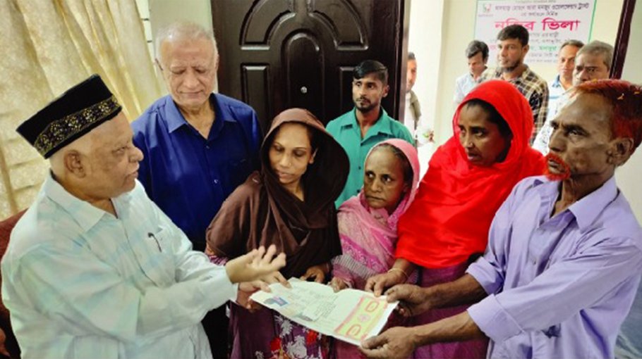 Three families get 3-storied building in Ctg 