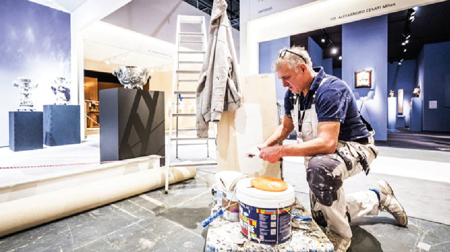 Dutch art fair looks ahead after ‘horrible’ heist