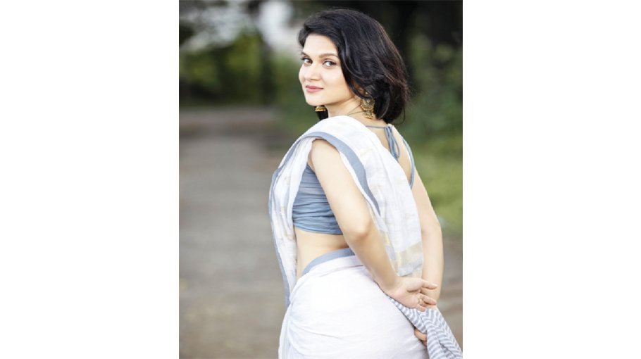 Mithila set to star in Tollywood’s ‘Meghla’