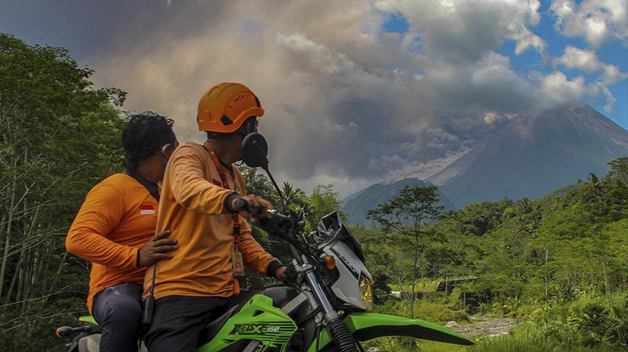 Indonesia's Merapi volcano erupts, covers villages in ash