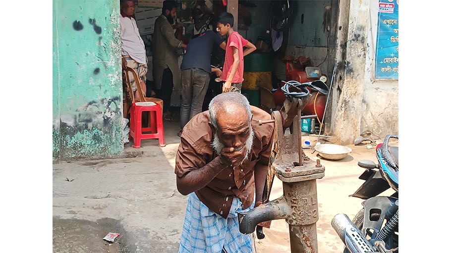 Arsenic poisoning causes health risk in Kishoreganj, locals worried