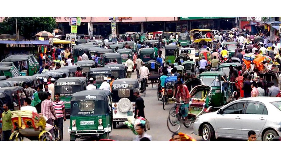Sylhet city dwellers fed up with  traffic snarl, seek quick remedy