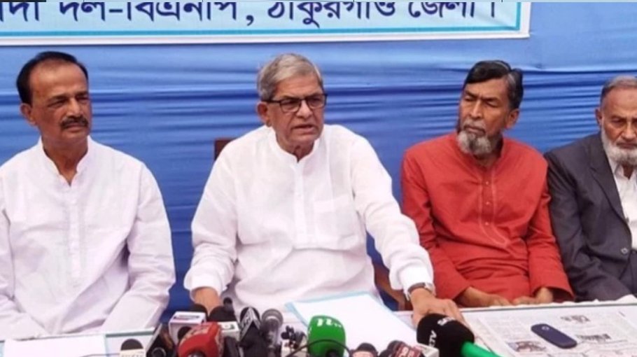 Mirza Fakhrul’s Ahmadiya jibe Challenges Constitution