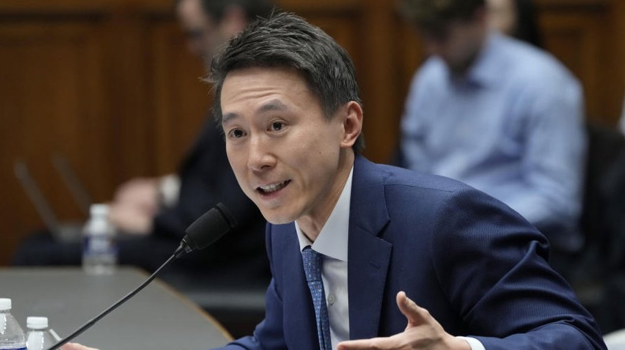 Why does US see  Chinese-owned TikTok  as a security threat?