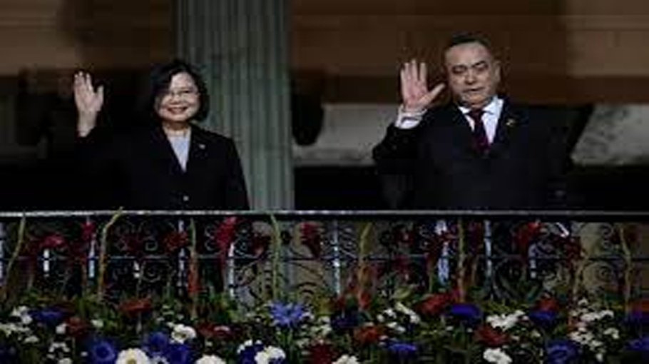 Taiwan leader scrambles for allies during Central America visit