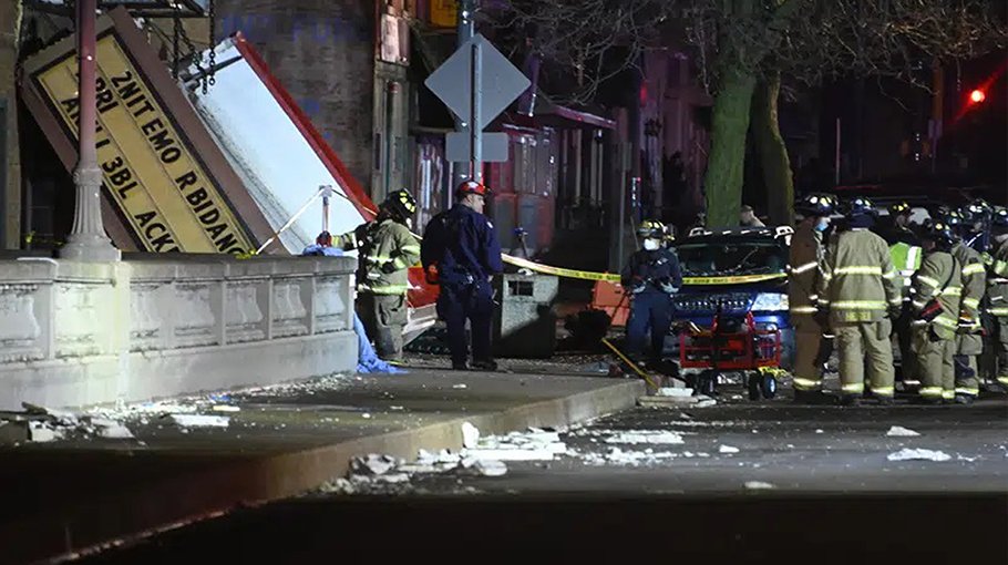 Storms strike Arkansas, Illinois, Indiana: 7 dead