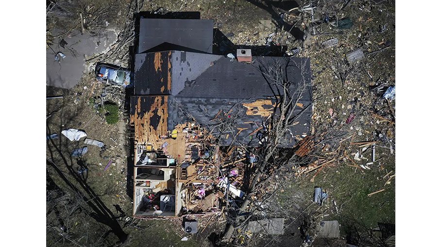 26 feared dead as storms ravage parts of US