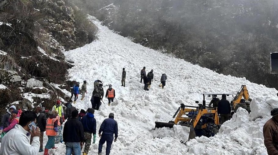 7 killed, 80 feared trapped under snow by massive avalanche in Sikkim