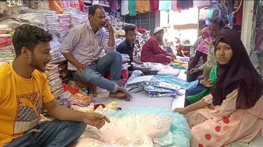 Eid markets sizzling in Thakurgaon