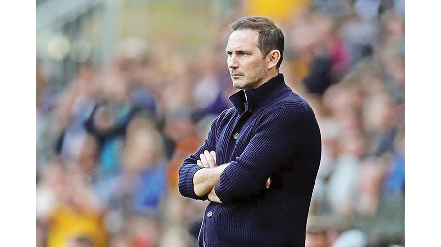 Chelsea need something special to overhaul  Real: Lampard