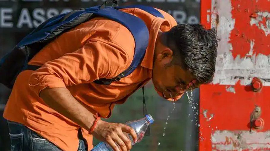 Severe heatwave persists