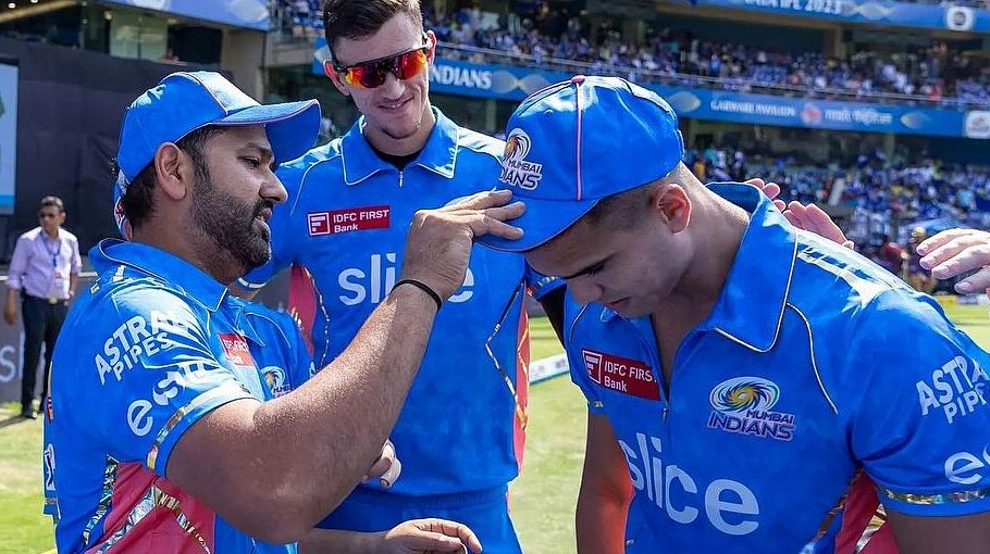 Tendulkar Jnr makes IPL  debut