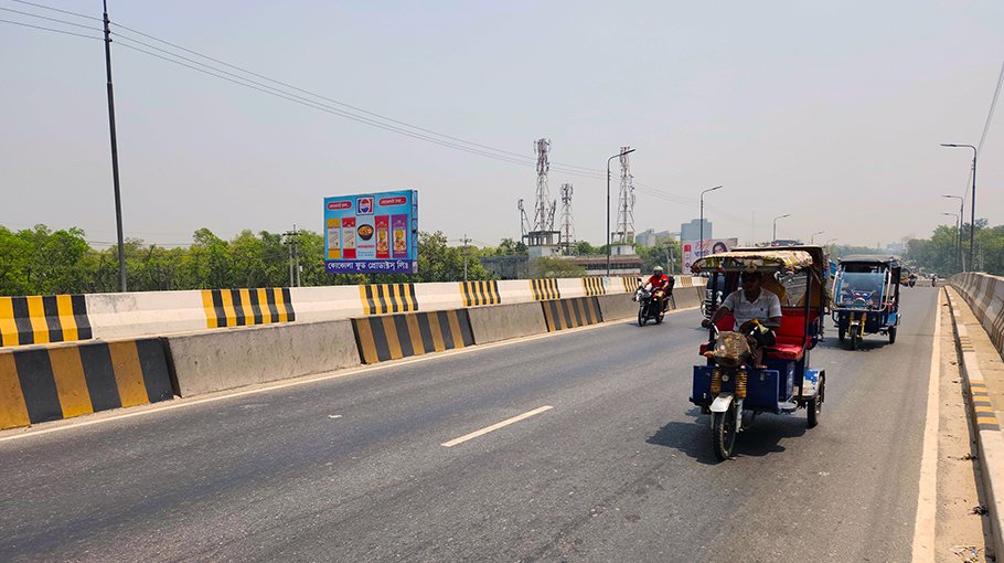 Three wheelers plying highways of northern region, accident risk rises