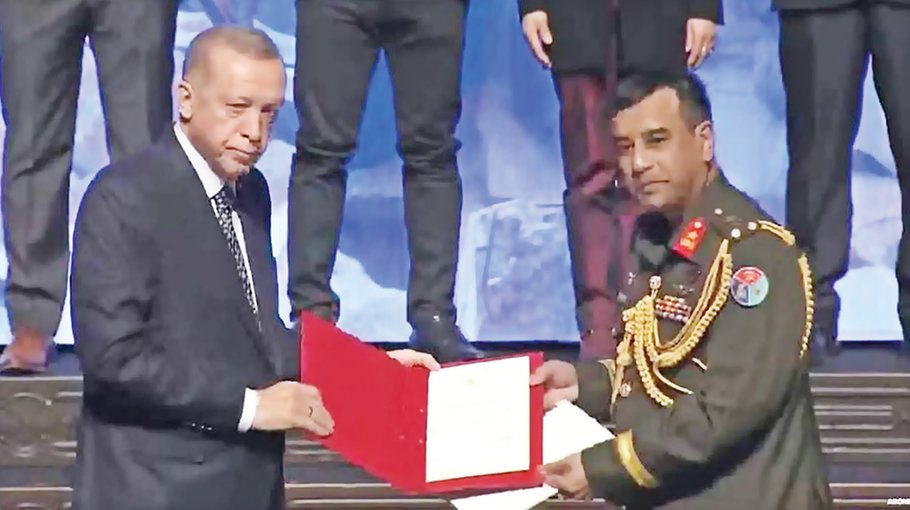 Turkey gives special award to Bangladesh rescue team