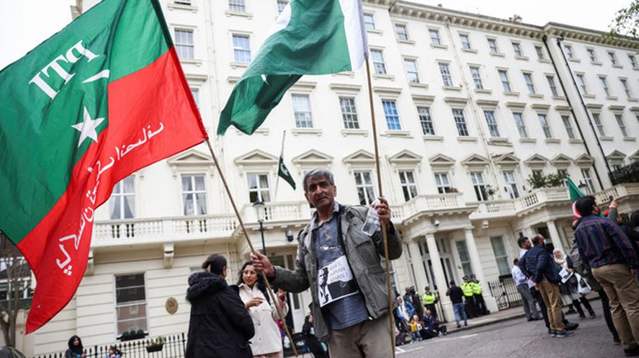 US, UK back ‘rule of law’ in Pakistan after ex-PM arrested