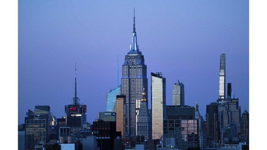 NYC converts hotels to shelters