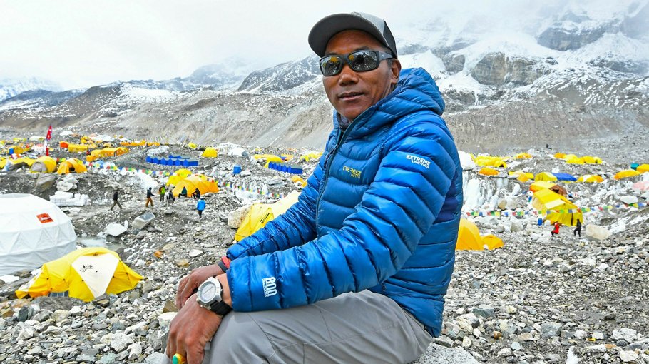 Sherpa climbs Everest 26th time