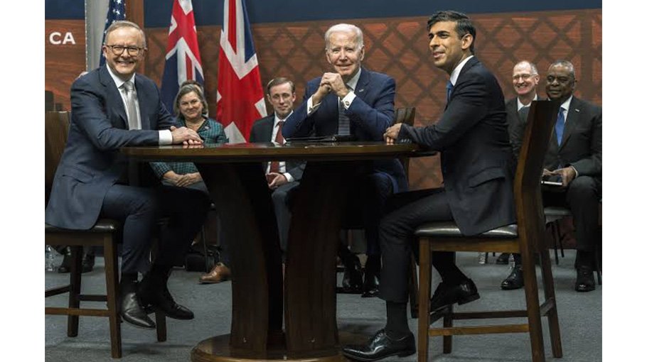 The navigational rights of  AUKUS submarines