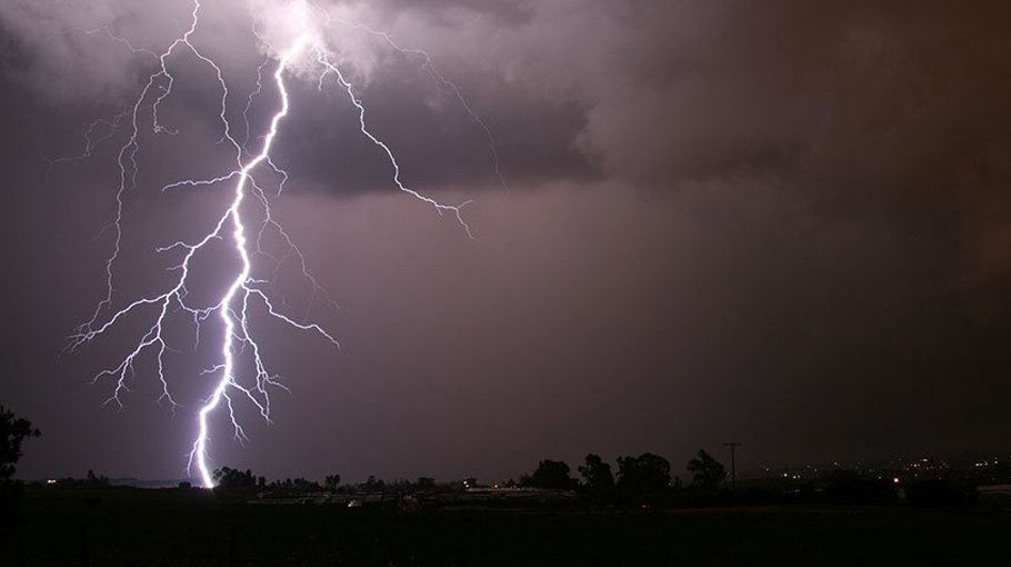 Lightning kills 2  in Sunamganj