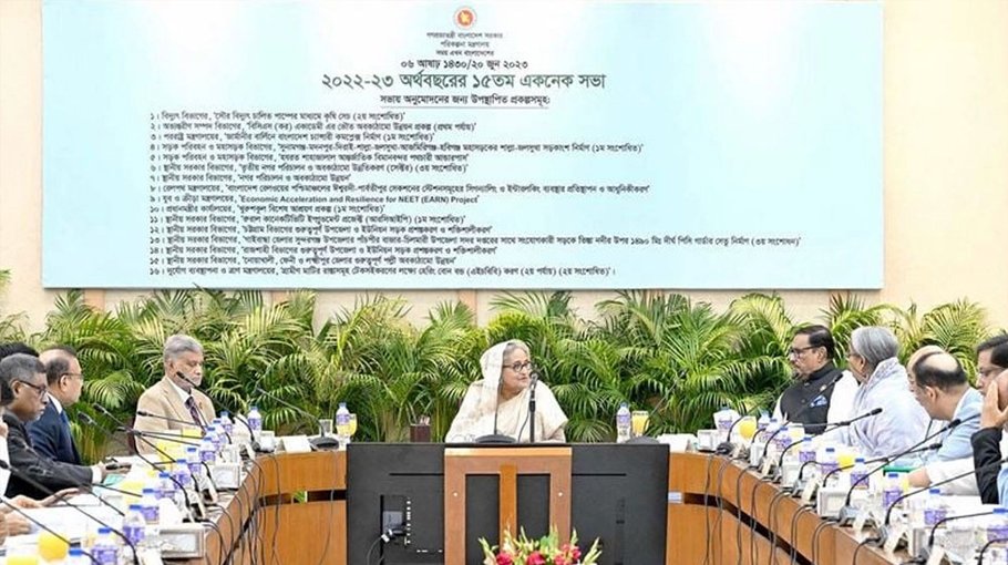 PM for availing more foreign funds for project financing