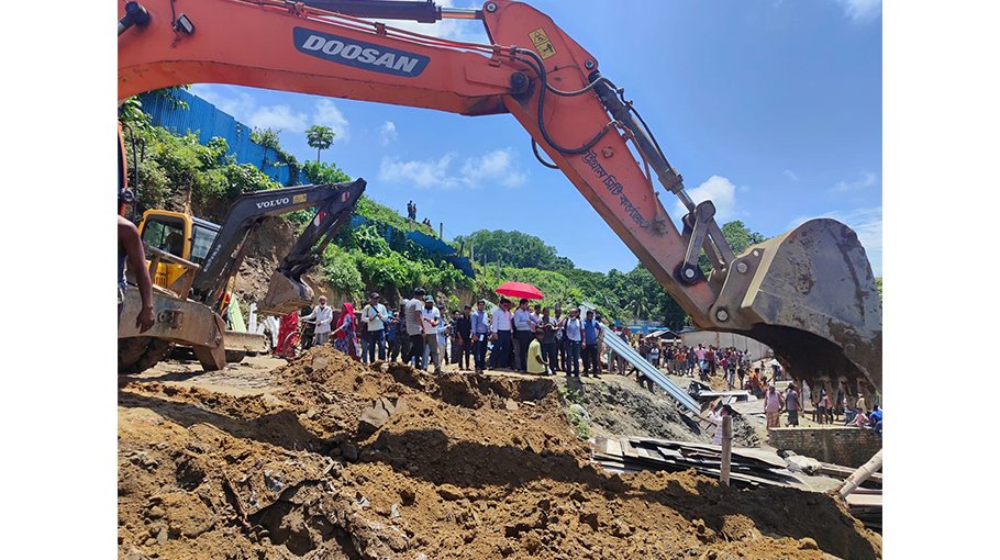 350 structures demolished in Ctg hills