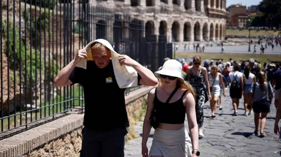 Deadly heatwave sweeps across southern   Europe