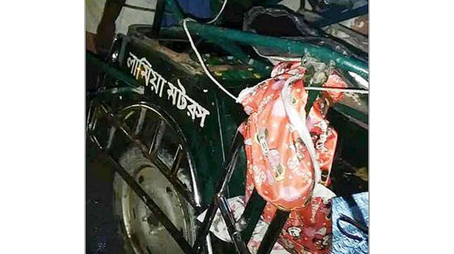 3 die as truck crashes into easybike in Tangail
