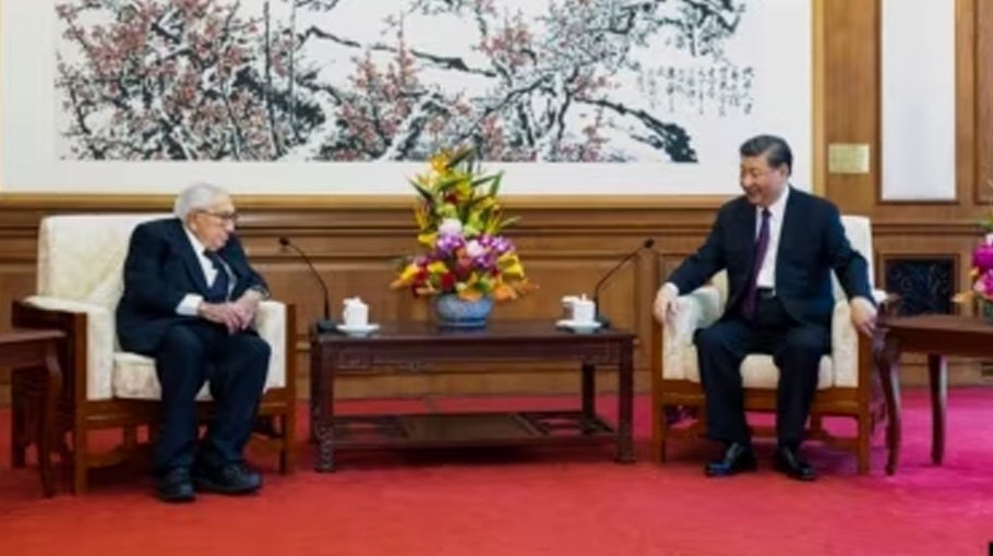 China-US ties at a   crossroads, stability   is still possible