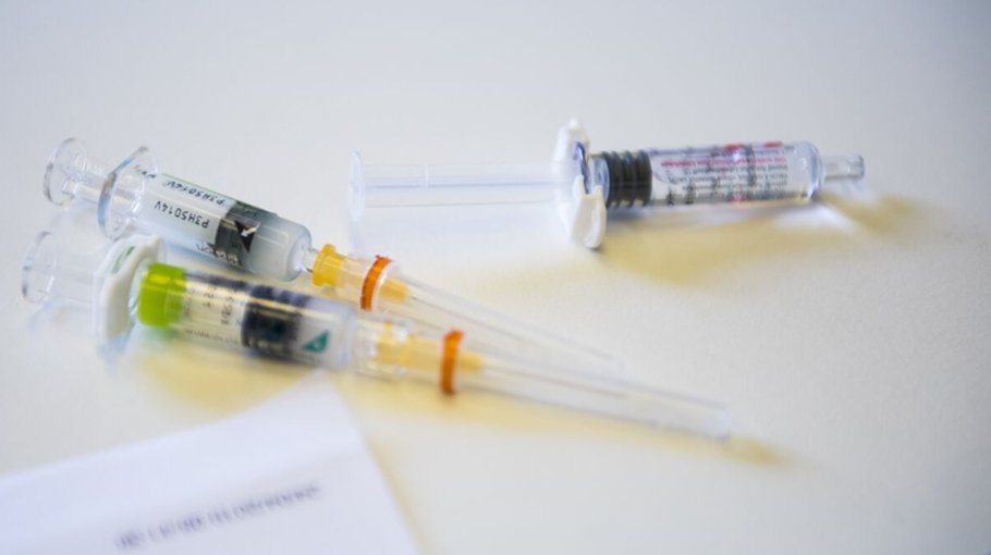 EU drug watchdog approves first RSV infant vaccine